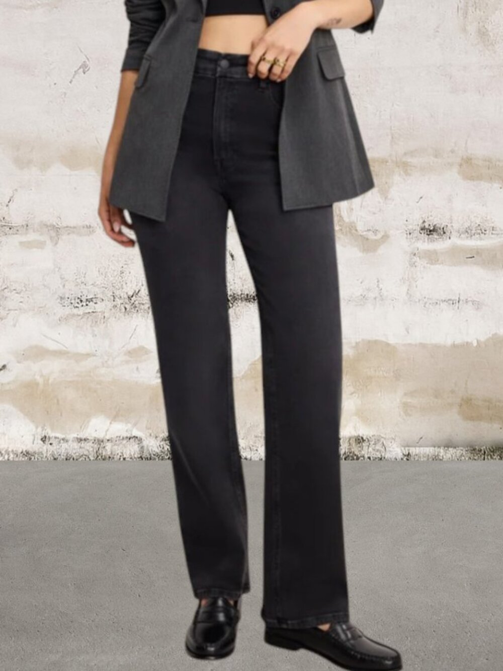 Good American Black High-Rise Straight Jeans Size 4/27